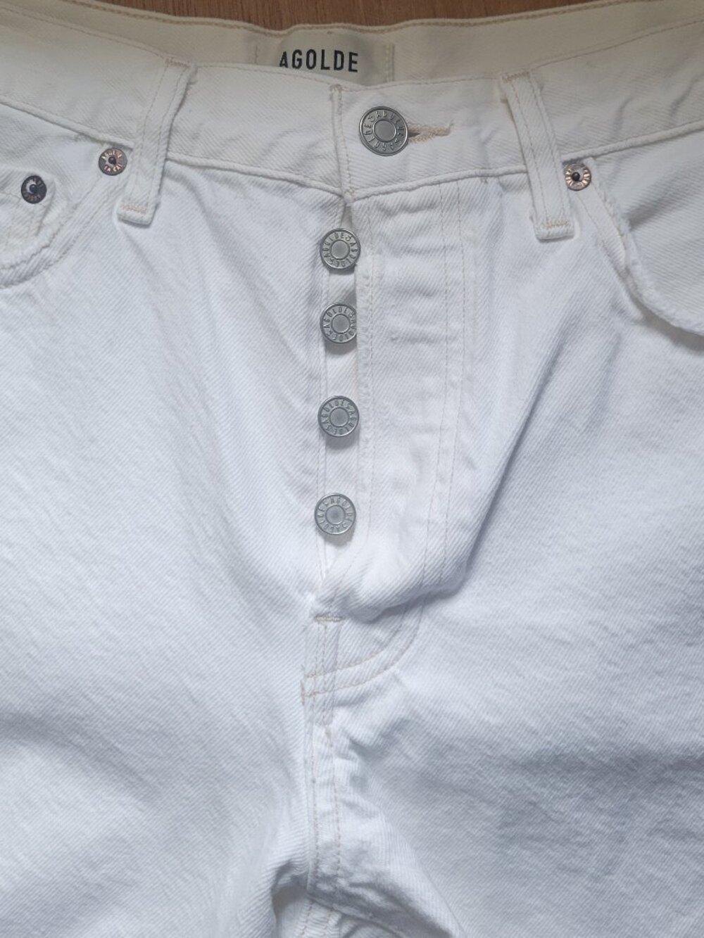 Agolde Parker Long Frayed Shorts - Pannacotta - Picture 11 of 12